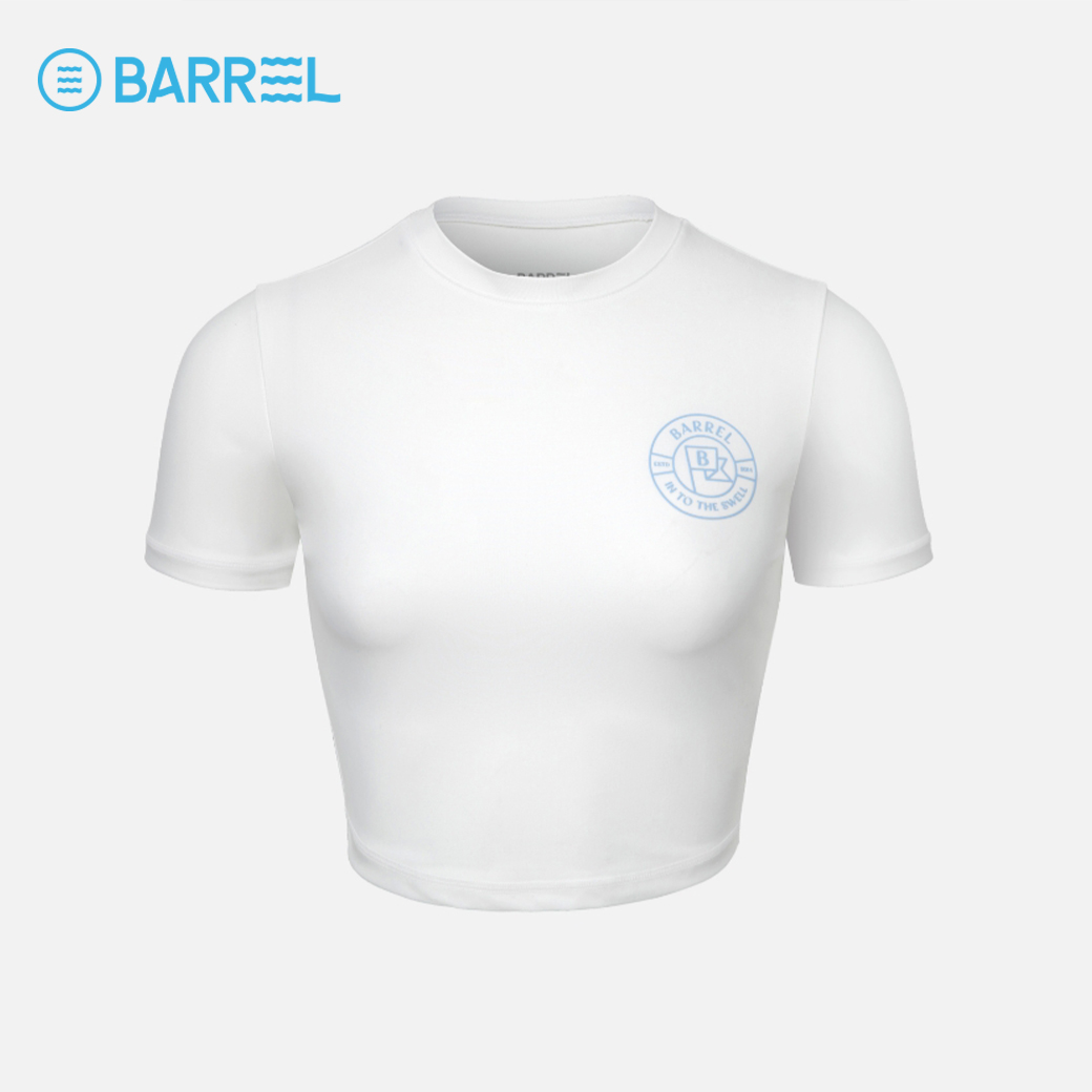BARREL WOMEN RESORT SHORT SLEEVE CROP RASH GUARD WHITE - เสื้อรัชการ์ด เสื้อครอปแขนสั้น ชุดว่ายน้ำผู้หญิง เสื้อออกกำลังกาย-3WT010W_U4WTXX ราคา 2,151 บาท*ส่งฟรี