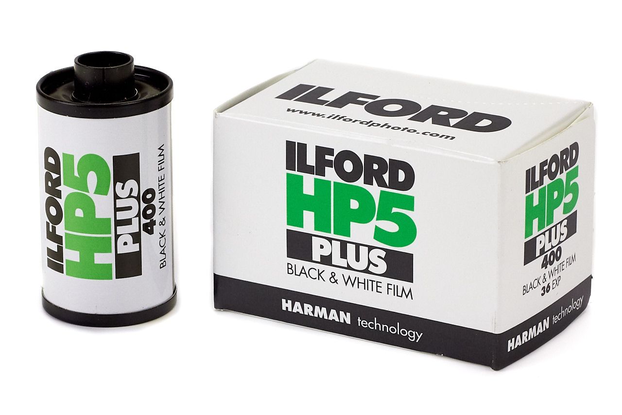 1 roll Ilford HP5 Plus 400 35mm 135-36 Black and White Film ราคา 399 บาท*ส่งฟรี