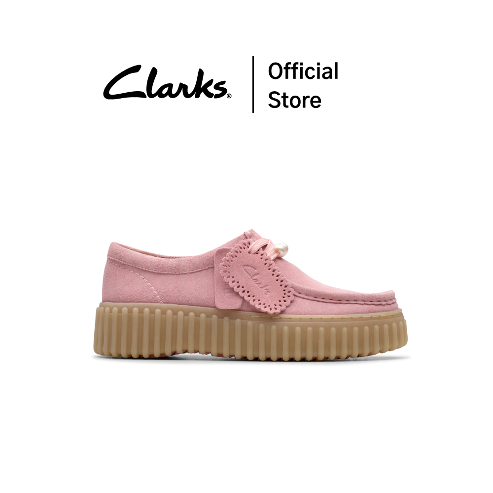 Clarks Model Torhill Bee, Color Dusty Rose Sde, Short Ankle Boots, Suede Leather, Good Quality, Comfortable to Wear, Travel Shoes, Casual Shoes. ราคา 6,590 บาท*ส่งฟรี