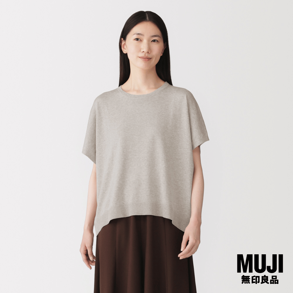 มูจิ เสื้อสเวตเตอร์ทรงกว้างผ้าไลโอเซลผสม ผู้หญิง - MUJI Women's Lyocell Blended Jersey Wide-Fit Sweater รุ่น BA1RSA6A ราคา 990 บาท*ส่งฟรี