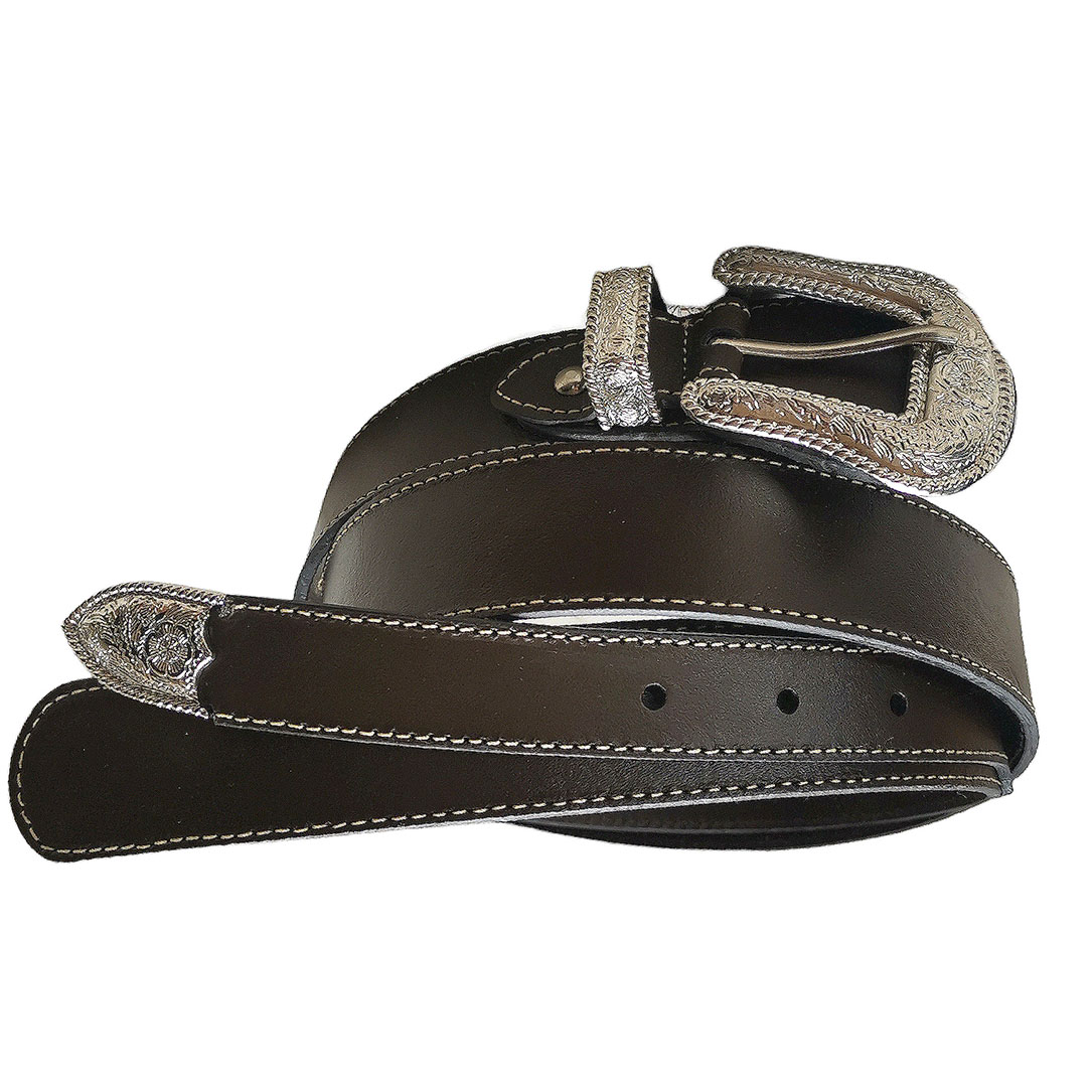 หนังวัวแท้ ดูเด่นส่ง่า หล่อเลย หัวเข็มขัดหัวชุด เป็นสไตล์ของชาวอเมริกัน ราคา 1,700 บาท*ส่งฟรี