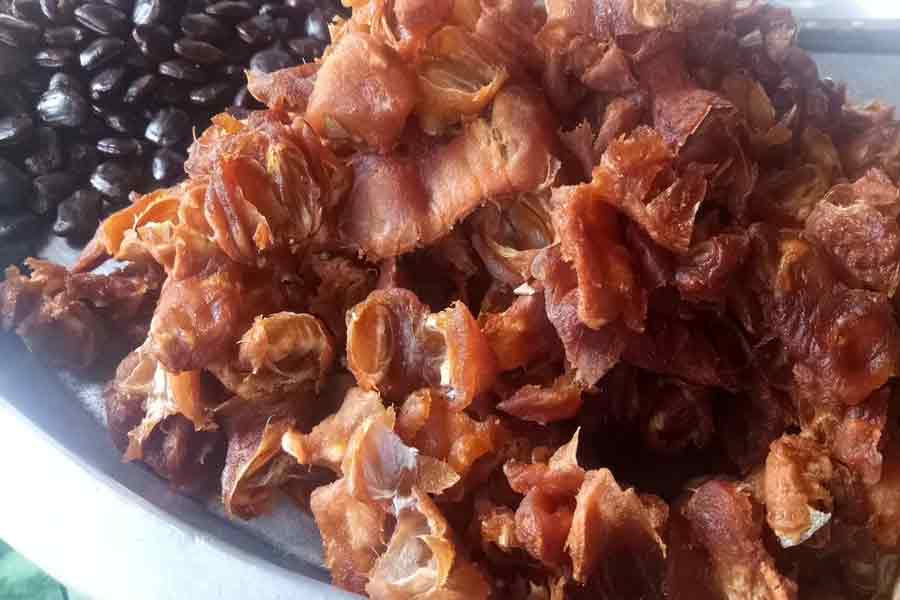 Tamarind, Seedless, Pure Pulp, Weight 1 Kg. Cooking: Tamarind Can Be Mixed. ราคา 129 บาท*ส่งฟรี