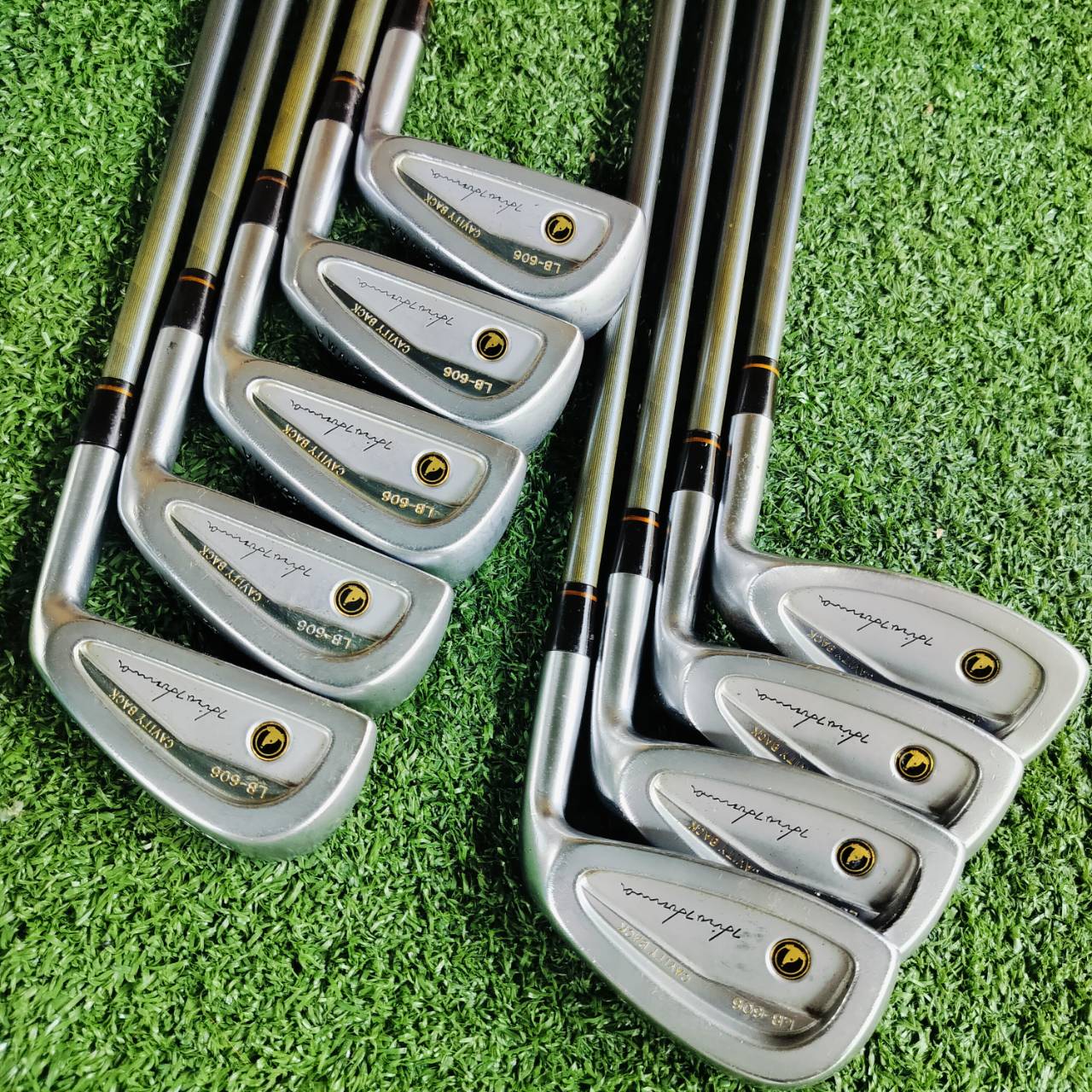 [ผ่อน] ชุดเหล็ก HONMA LB-606 CAVITY BACK มีเหล็ก 3 - 10 เเละ SW ครบชุดเลยค่ะ ก้าน SUPER LIGHT CARBON ** 2 ดาว!!! วัสดุพรีเมี่ยม FORGED จาก JAPAN SAKATA ก้านไทเทเนี่ยม เบามาก ควบคุมดีมาก นุ่มมาก ไม้กอล์ฟพรีเมี่ยมมือสอง ของแท้ ราคา 5,899 บาท*ส่งฟรี