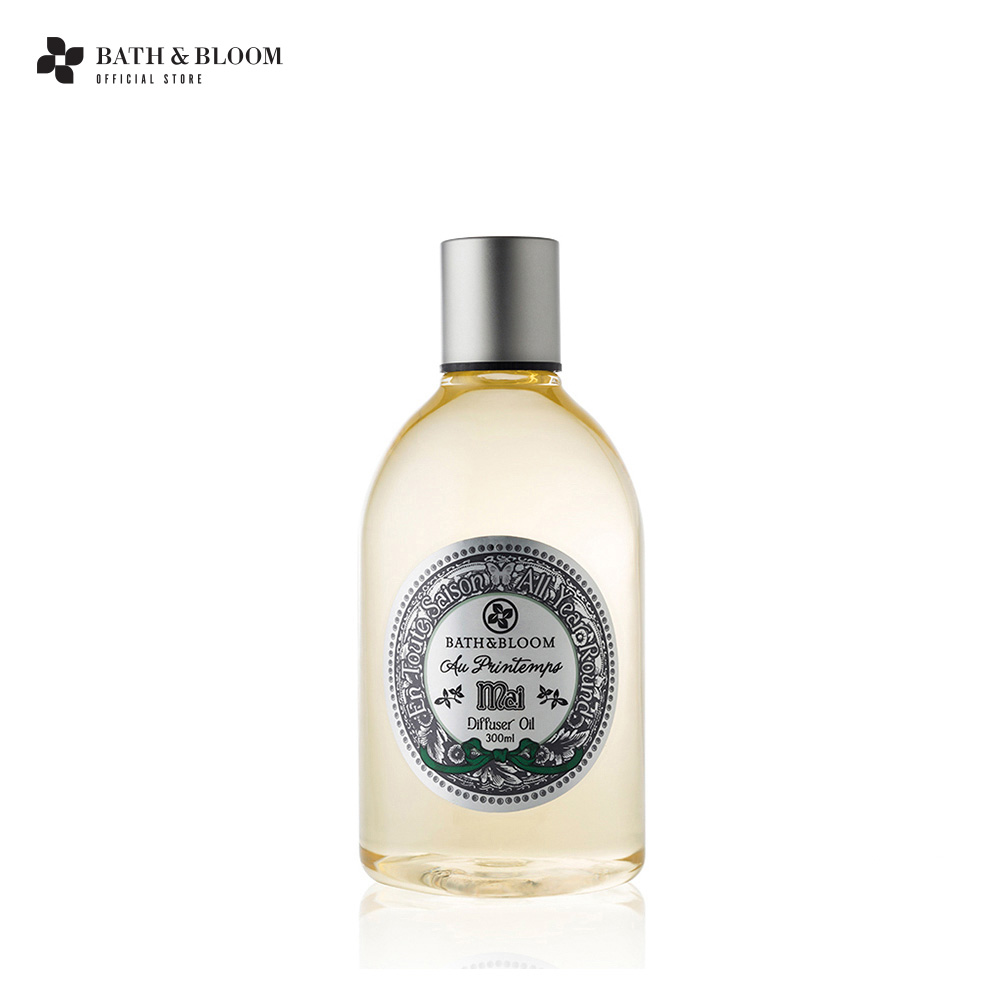 Bath & Bloom Mai (May) Diffuser Oil 300 Ml. Bath & Bloom Air Freshener Essential Oil the Scent Comes from Fresh Pine Leaves and Fresh Apple, 300 Ml. ราคา 1,750 บาท*ส่งฟรี