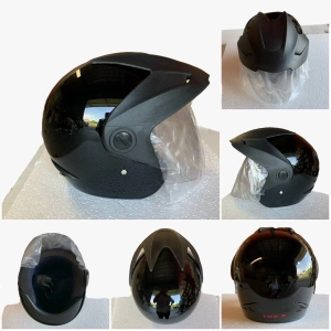 ภาพหน้าปกสินค้าหมวกกันน็อก รุ่น TRX-3 สีดำ ที่เกี่ยวข้อง