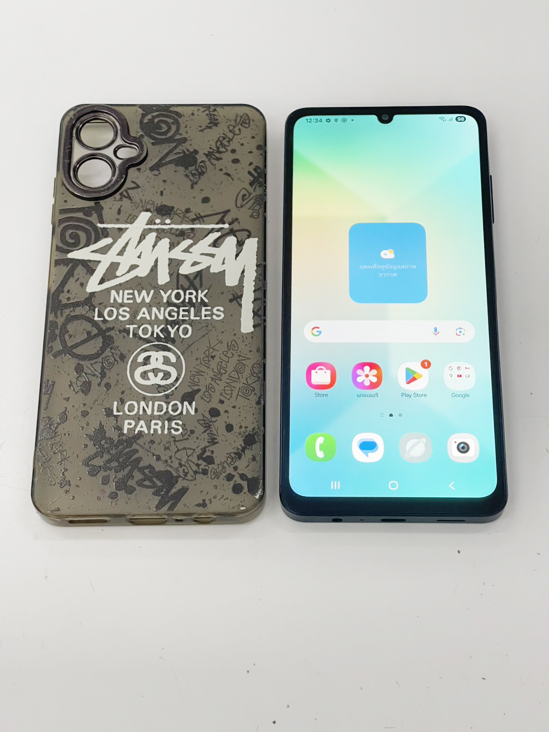 Samsung A06 4 64 Gb, Beautiful Condition, Can Be Scanned, Battery Lasts a Long Time, Never Repaired, Great Price. ราคา 2,750 บาท*ส่งฟรี