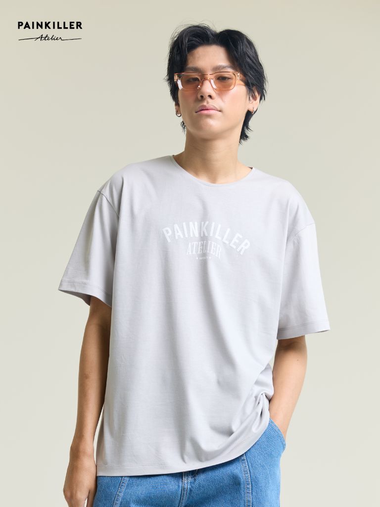 (PAINKILLER) CEMENT T-SHIRT / เสื้อยืด เสื้อแขนสั้น เสื้อผ้าผู้ชาย แฟชั่นผู้ชาย เพนคิลเลอร์ / Fashion menswear PAINKILLER / SS TEE / SL25 ราคา 1,250 บาท*ส่งฟรี