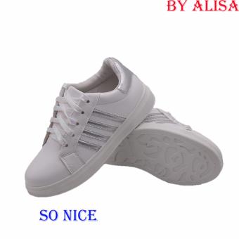 Alisa Shoes รองเท้าผ้าใบแฟชั่นสปอร์ต รุ่น JS-75 White Silver Alisa Shoes รองเท้าผ้าใบแฟชั่นสปอร์ต รุ่น JS-75 White Silver