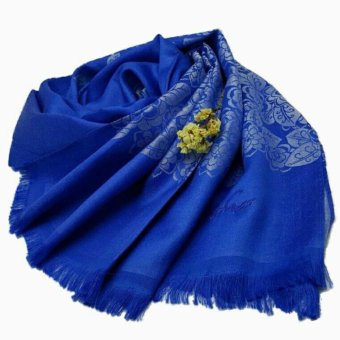 รชาผ้าพันคอผ้าไหมลายดอกไม้ (สี Cobalt) รชาผ้าพันคอผ้าไหมลายดอกไม้ (สี Cobalt)
