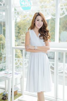 Fasion on art เมดิเดรส ผ้าคอตตอนโฟเวย์ (White) Fasion on art เมดิเดรส ผ้าคอตตอนโฟเวย์ (White)