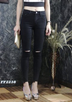Platinum Fashion กางเกงยีนส์ขายาวเอวสูง ทรงสกินนี่ แต่งขาดหัวเข่าเล็กน้อย รุ่นFF2238 Platinum Fashion กางเกงยีนส์ขายาวเอวสูง ทรงสกินนี่ แต่งขาดหัวเข่าเล็กน้อย รุ่นFF2238