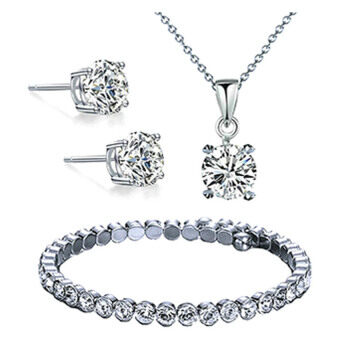 Diva Designs Austrian Crystal 4 Prong Necklace and Earring and Bracelet Set with 18 inch link chain and extender เซทคริสตัลสร้อย กำไล ต่างหู Diva Designs Austrian Crystal 4 Prong Necklace and Earring and Bracelet Set with 18 inch link chain and extender เซทคริสตัลสร้อย กำไล ต่างหู