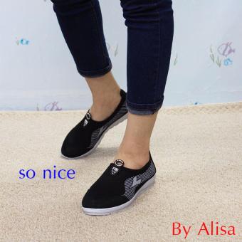 Alisa Shoes รองเท้าผ้าใบแฟชั่น รุ่น 99Q029 Black Alisa Shoes รองเท้าผ้าใบแฟชั่น รุ่น 99Q029 Black