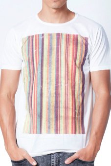 5th Avenue เสื้อยืดคอกลม Rain Bow Front Print (White) 5th Avenue เสื้อยืดคอกลม Rain Bow Front Print (White)