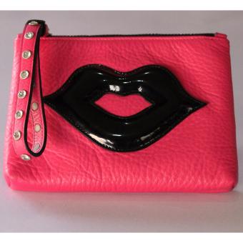 PINK PENNY'S Lip Diamond สีชมพูเข้ม-ปากดำ PINK PENNY'S Lip Diamond สีชมพูเข้ม-ปากดำ