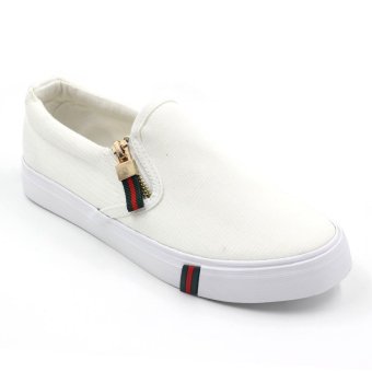 Air Move รองเท้าผ้าใบแฟชั่นผู้หญิง รุ่น B-6020 (White) Air Move รองเท้าผ้าใบแฟชั่นผู้หญิง รุ่น B-6020 (White)