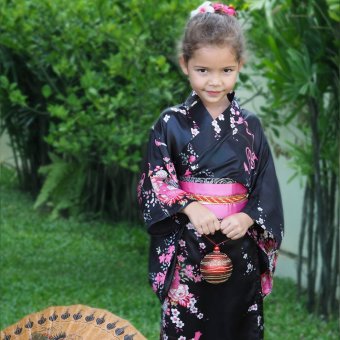 Princess of Asia ชุดกิโมโนญี่ปุ่นเด็ก (สีดำ) Princess of Asia ชุดกิโมโนญี่ปุ่นเด็ก (สีดำ)
