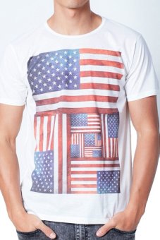 5th Avenue เสื้อยืดคอกลม Mix Star Flag Front Print (White) 5th Avenue เสื้อยืดคอกลม Mix Star Flag Front Print (White)