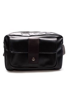 DM กระเป๋าสะพายพาดลำตัว Classic - Black DM กระเป๋าสะพายพาดลำตัว Classic - Black