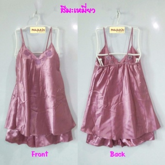 Phasarin ชุดนอนผ้าซาติน เสื้อสายเดี่ยว+กางเกงขาสั้น / สีมะเหมี่ยวอ่อน Phasarin ชุดนอนผ้าซาติน เสื้อสายเดี่ยว+กางเกงขาสั้น / สีมะเหมี่ยวอ่อน