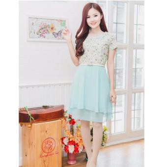 Pitchaya ชุดเดรสตัวเสื้อลายดอกไม้ กระโปรง 2 ชั้น de427(สีเขียวอ่อน) Pitchaya ชุดเดรสตัวเสื้อลายดอกไม้ กระโปรง 2 ชั้น de427(สีเขียวอ่อน)