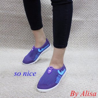 Alisa Shoes รองเท้าผ้าใบผู้หญิงแฟชั่น รุ่น 99Q012 Purple Alisa Shoes รองเท้าผ้าใบผู้หญิงแฟชั่น รุ่น 99Q012 Purple