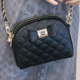 AXIXI กระเป๋าสะพายแฟชั่น รุ่น Black Quilt สีดำ AXIXI กระเป๋าสะพายแฟชั่น รุ่น Black Quilt สีดำ