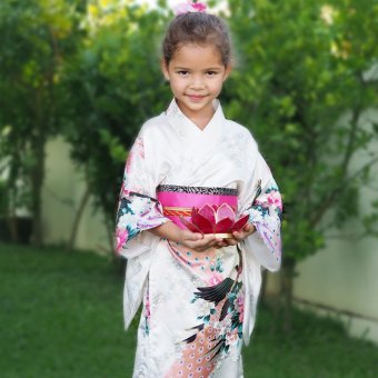Princess of Asia ชุดกิโมโนญี่ปุ่นเด็ก (สีขาว) Princess of Asia ชุดกิโมโนญี่ปุ่นเด็ก (สีขาว)