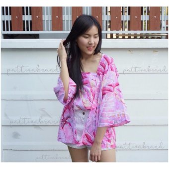 เสื้อคลุมพร้อมเกาะอก ลายใบไม้ สีชมพู เสื้อคลุมพร้อมเกาะอก ลายใบไม้ สีชมพู