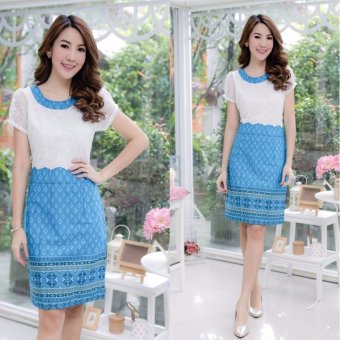 Pitchaya ชุดเดรสตัวเสื้อลูกไม้สีขาว กระโปรงคอตตอนพิมพ์ลายไทย k185(สีฟ้า ) Pitchaya ชุดเดรสตัวเสื้อลูกไม้สีขาว กระโปรงคอตตอนพิมพ์ลายไทย k185(สีฟ้า )