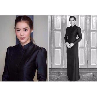 ชุดผ้าไหมไทยจิตรดา ผ้าไหมเนื้อเงาสวย สีดำ ไทยจิตรลดาเสื้อยกไหล่จับจีบน้อย กระดุมหน้า -สีดำ ชุดผ้าไหมไทยจิตรดา ผ้าไหมเนื้อเงาสวย สีดำ ไทยจิตรลดาเสื้อยกไหล่จับจีบน้อย กระดุมหน้า -สีดำ