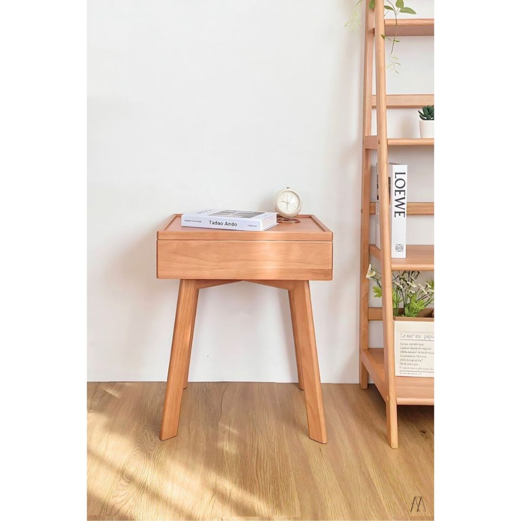 Flip Table/ End Table ราคา 2,299 บาท*ส่งฟรี