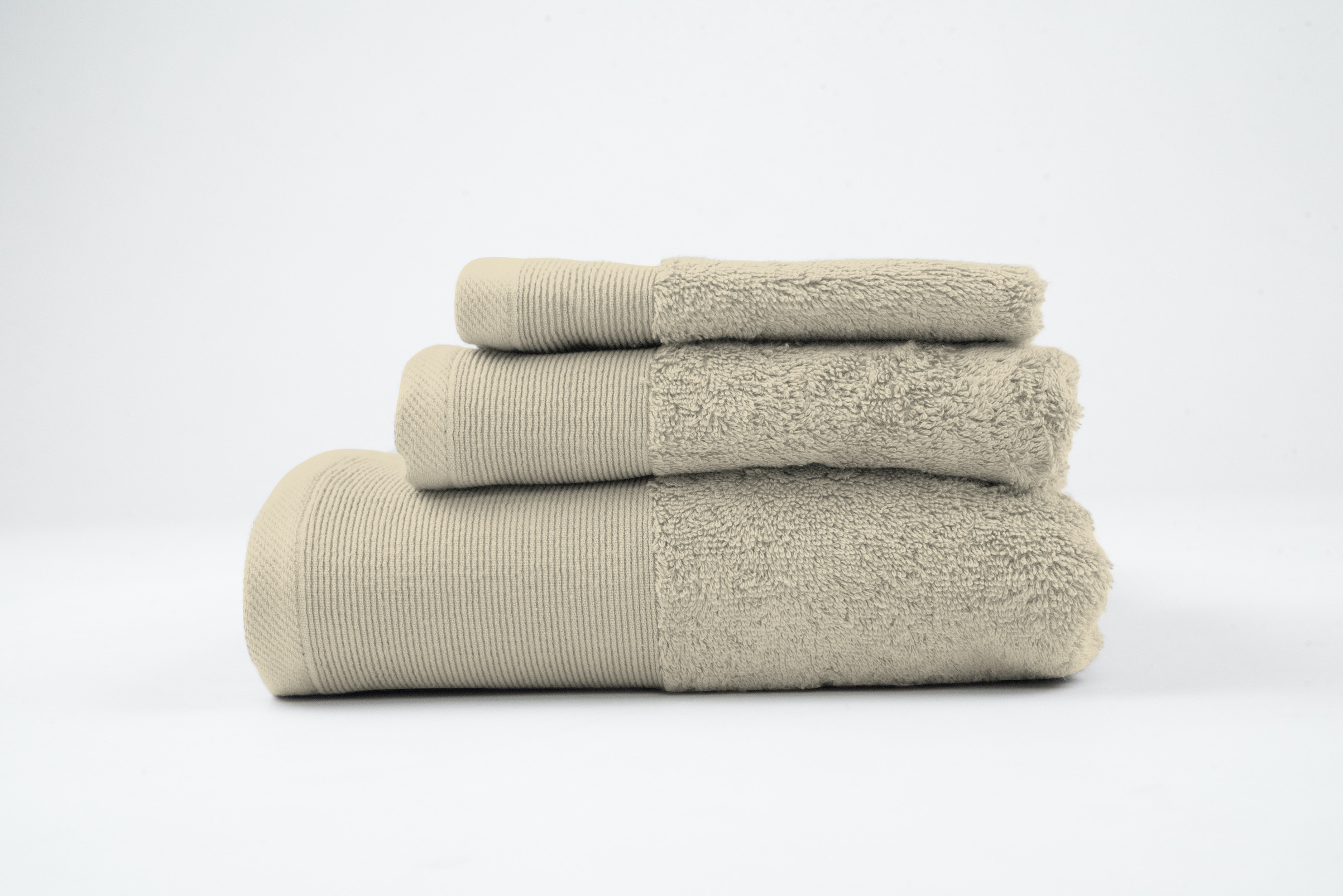 Akemi Cotton Select Bamboo Hand Towel 41x76 cm. ราคา 449 บาท*ส่งฟรี