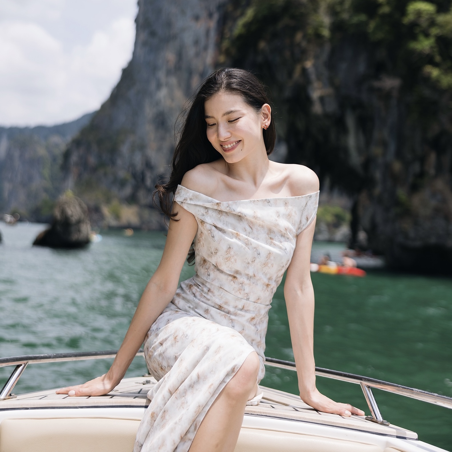 CALICO - HELENE Dress พร้อมส่ง ราคา 3,150 บาท*ส่งฟรี