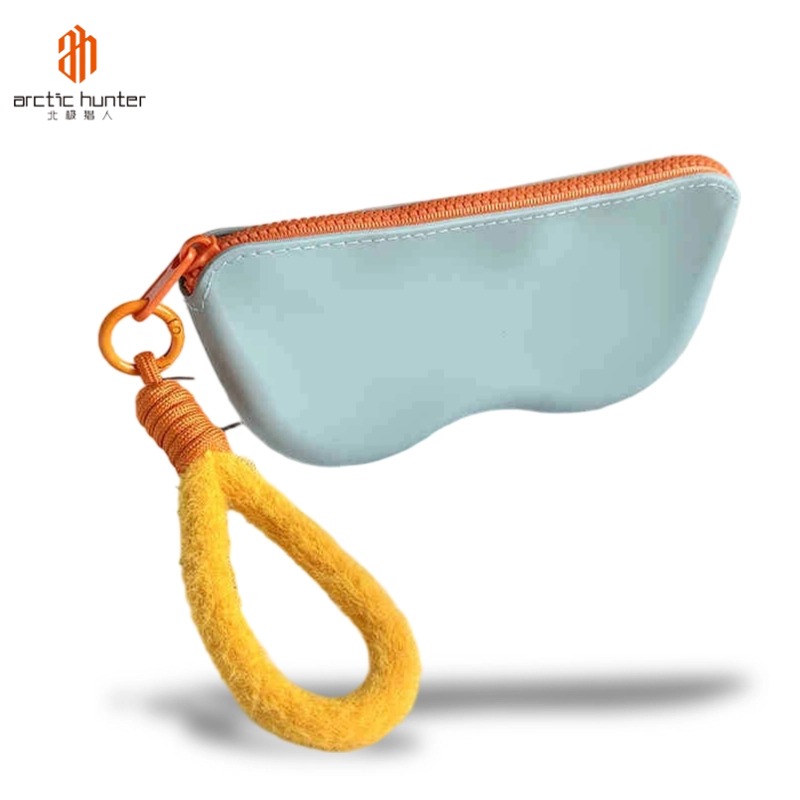 Arctic Hunter Contrast Color Candy Color Sunglasses Protective Cover Portable Silicone Eyeglasses Case for Travel ราคา 70 บาท*ส่งฟรี