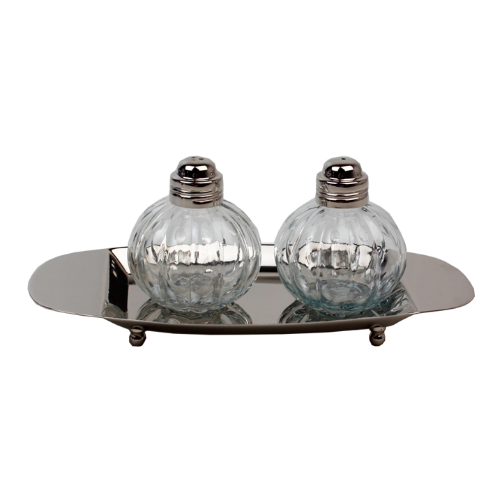 Chic Republic ชุดภาชนะบรรจุเกลือและพริกไทยพร้อมถาดวาง รุ่น NATHAN ราคา 868 บาท*ส่งฟรี