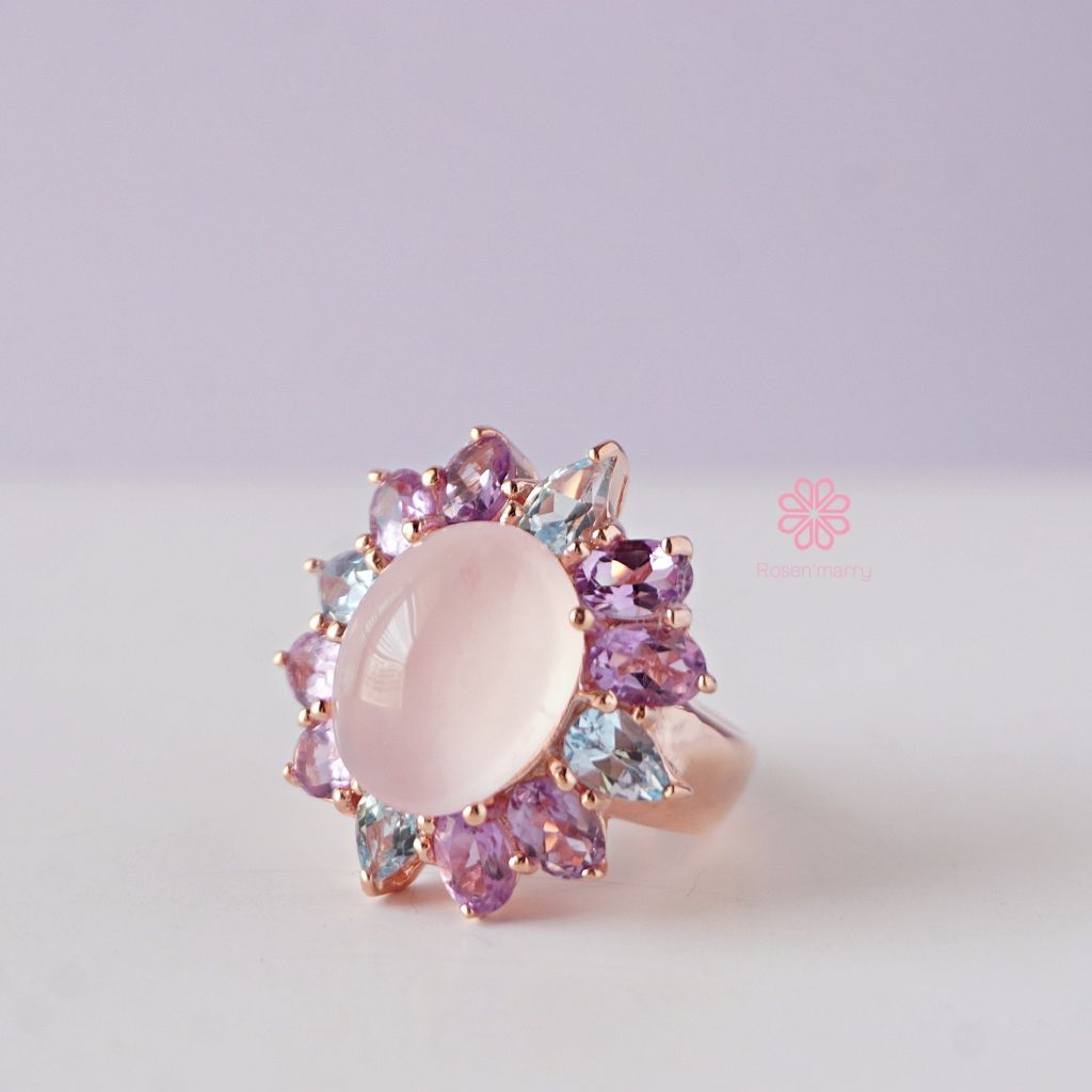 Natural Rosequartz Amethyst and Topaz 30 Cts Ring Sterling Silver925 With Rosegold Plated. ราคา 3,910 บาท*ส่งฟรี