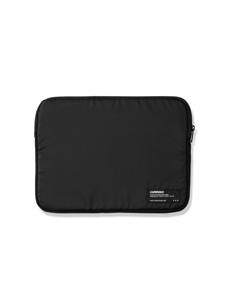 CARNIVAL CNVBAGSS23A013BK SLEEVE BAG II BLACK S ราคา 1,300 บาท*ส่งฟรี