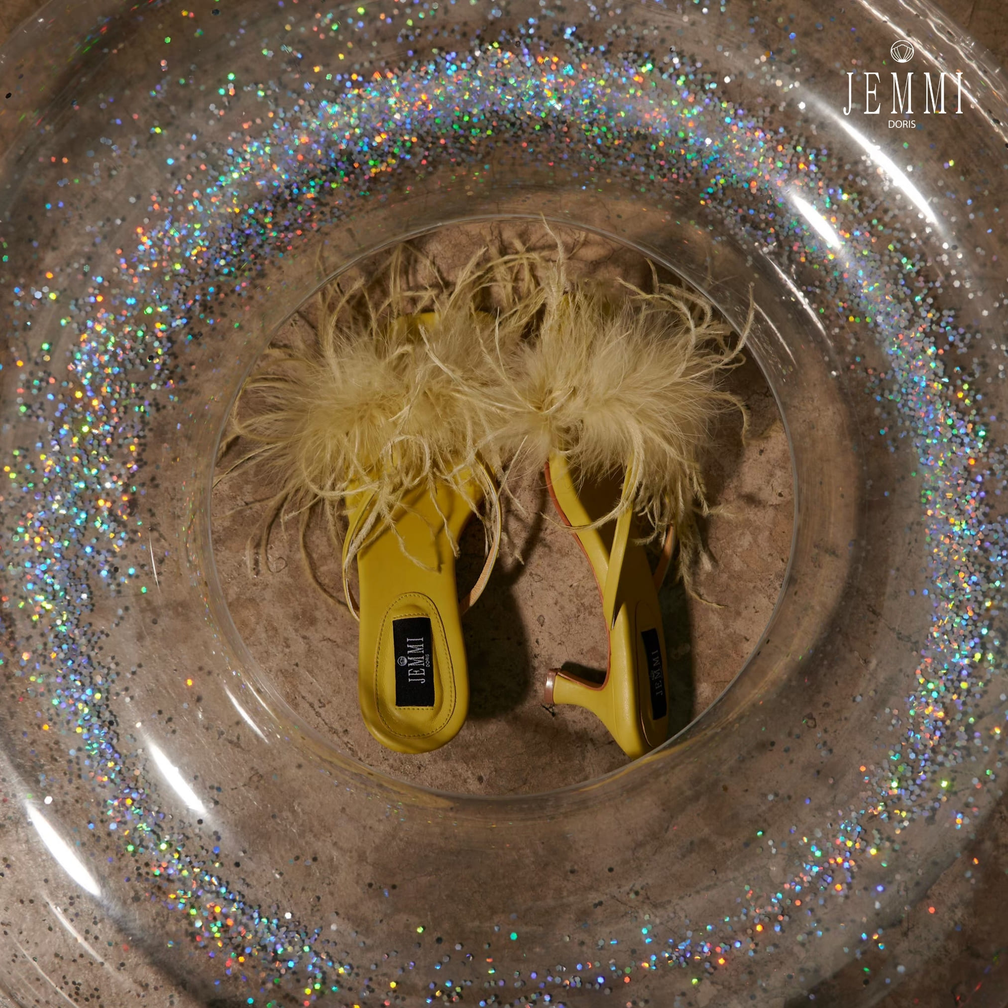 Jemmidoris 1.5 Inch High Heels Decorated with Feathers - Plumerie Heeled Sandals Lime Model ราคา 2,690 บาท*ส่งฟรี