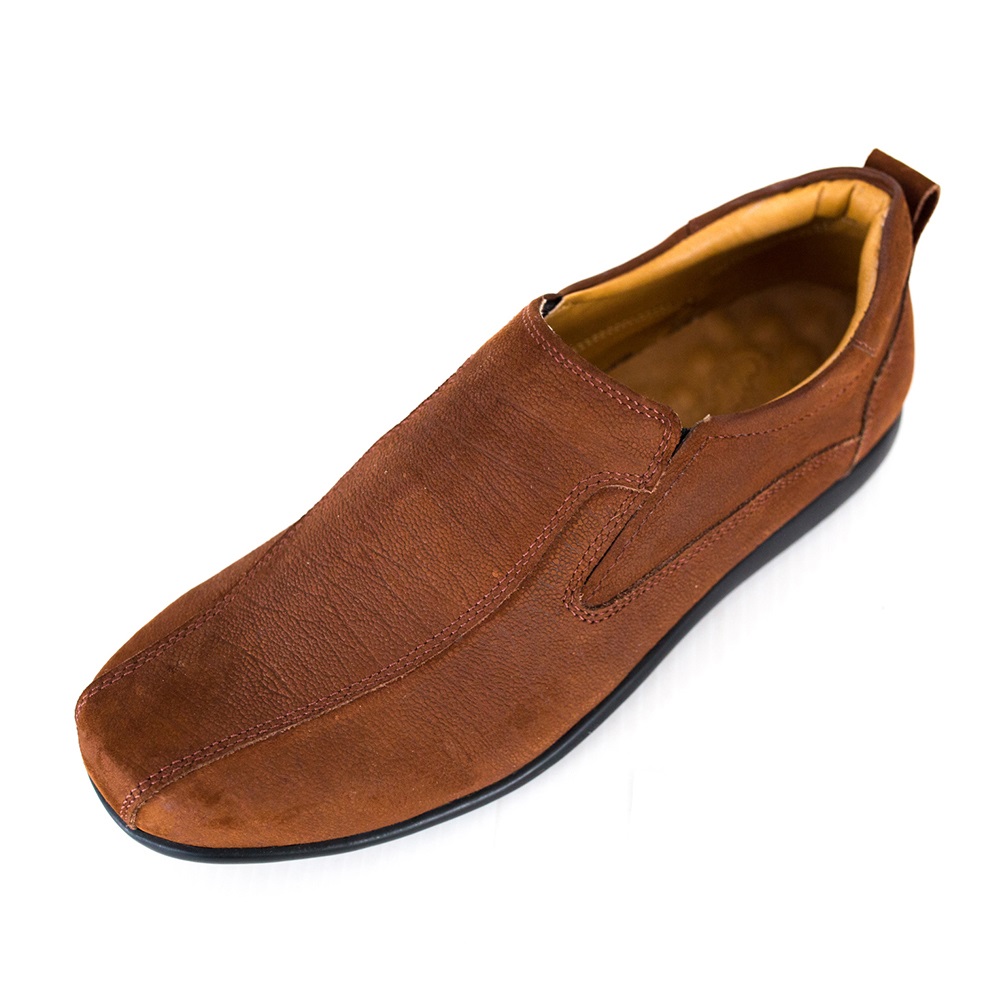 HEAVY SHOESรองเท้าแบบสวม NC3511 มี2สี ราคา 995 บาท*ส่งฟรี