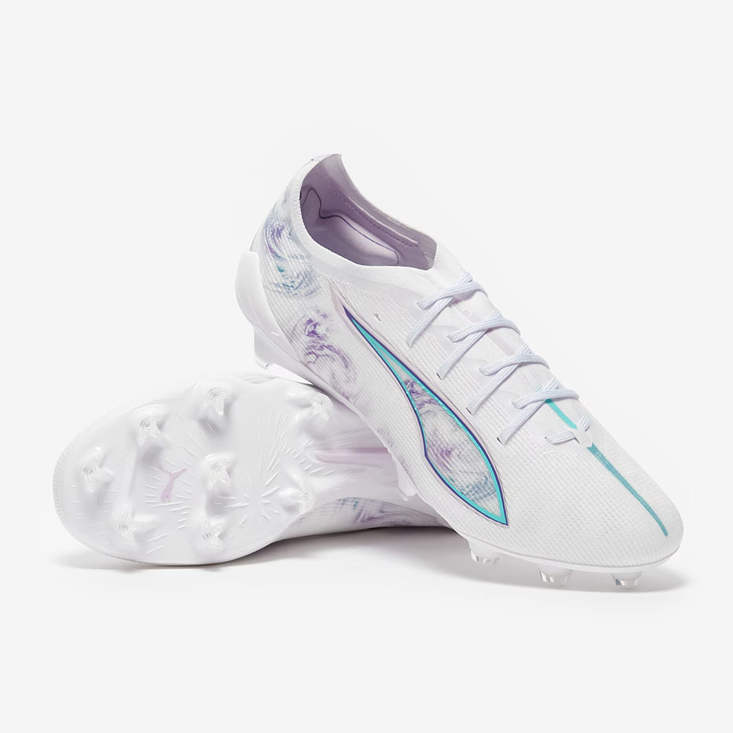 รองเท้าฟุตบอล Puma Womens Ultra 5 Ultimate FG ราคา 15,000 บาท*ส่งฟรี