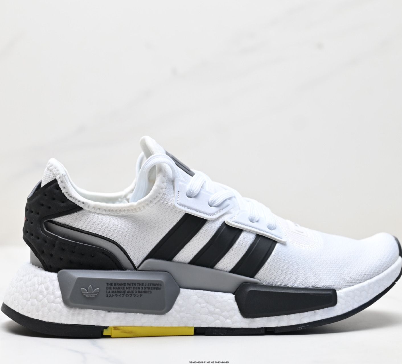 adidas gazelle silver green womens Adidas Men's NMD R1 Shoes