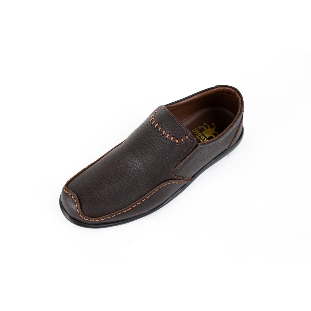 HEAVY SHOES รองเท้าแบบสวมสำหรับผู้ชาย รุ่น PC6301 ราคา 995 บาท*ส่งฟรี