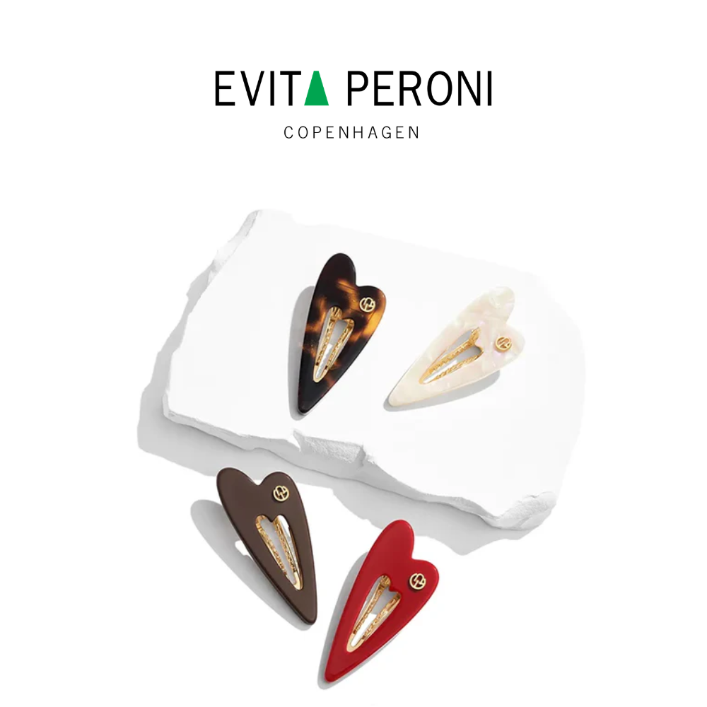 Evita Peroni Delilah Duck Billed Hair Clip ราคา 1,500 บาท*ส่งฟรี