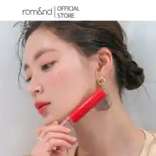 ภาพขนาดย่อของภาพหน้าปกสินค้าrom&nd Glasting Water Tint / ลิปทินท์ ลิปกลอส ลิปจิ้มจุ่ม เครื่องสำอาง 3 Colors จากร้าน Romand Thailand บน Lazada