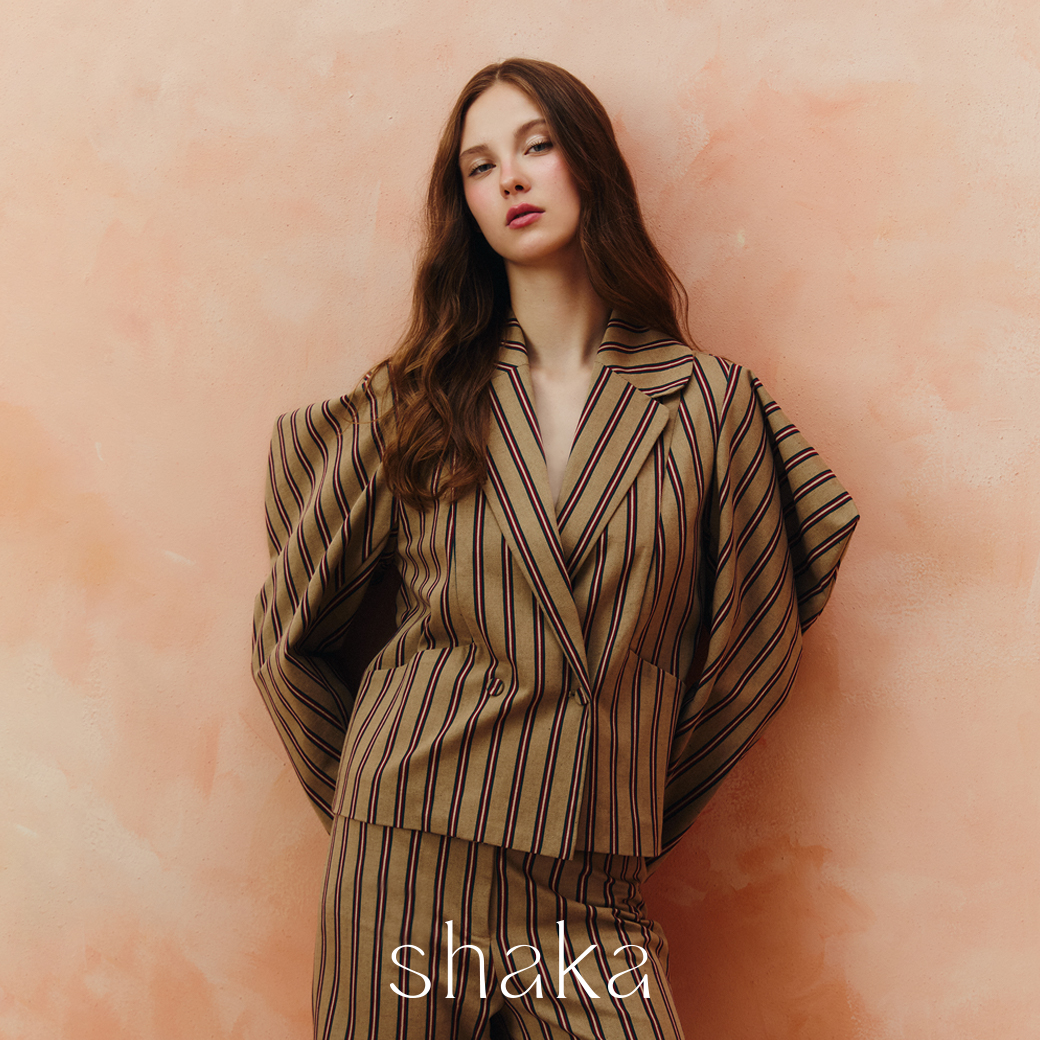 AW25 Shaka Ziggy Cut Stripe Jacket ราคา 3,465 บาท*ส่งฟรี