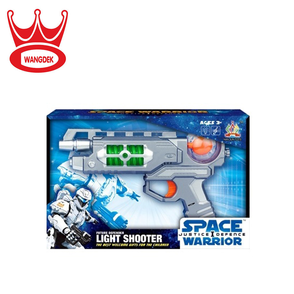 Wangdek Space Warrior Gun with light&sound วังเด็ก ปืนของเล่น สเปซ วอร์ริเอ่อร์ NJ888-1E/414122 ราคา 299 บาท*ส่งฟรี