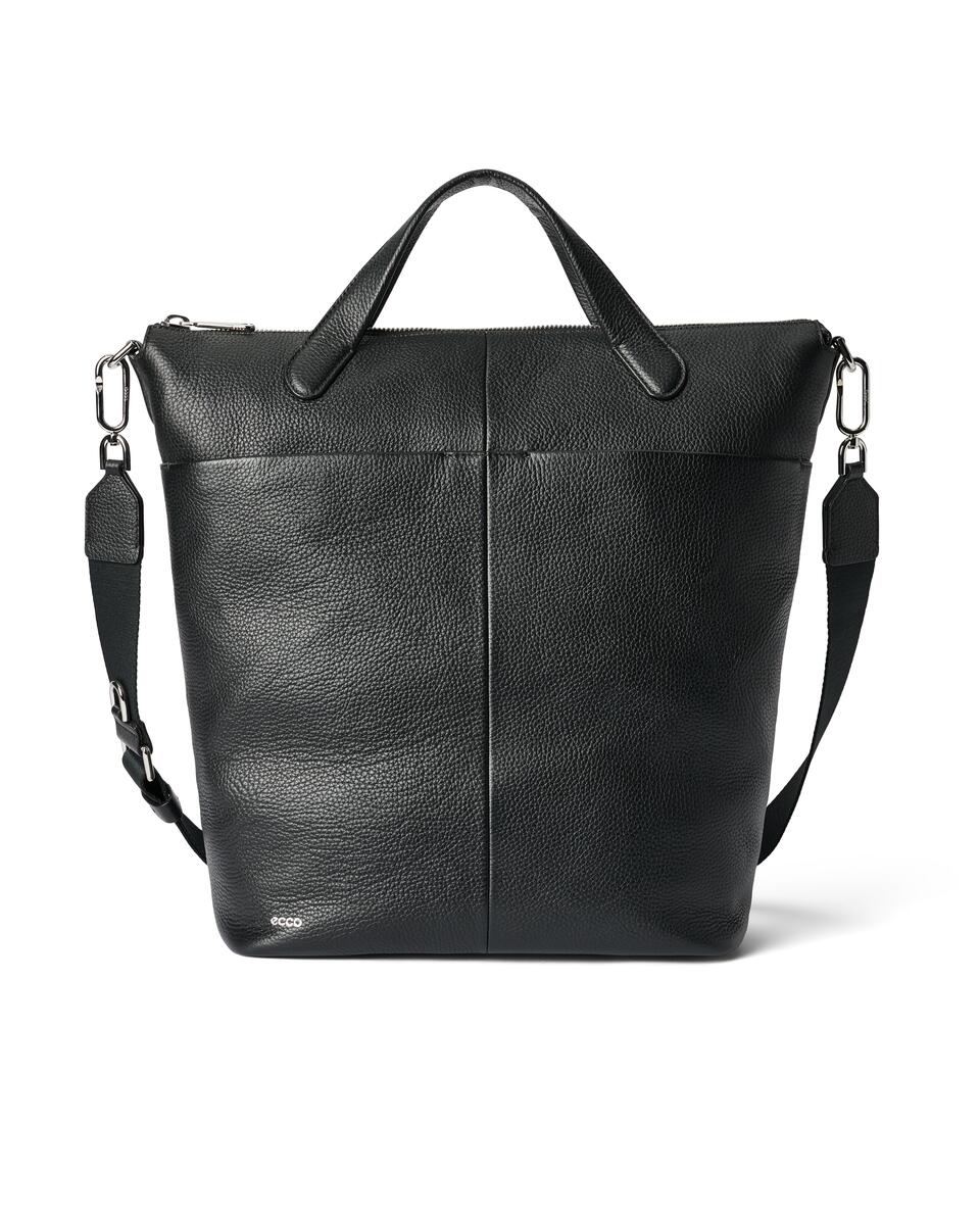 ECCO กระเป๋าสะพายไหล่ รุ่น TOTE L PEBBLED LEATHER BAG สีดำ ราคา 16,990 บาท*ส่งฟรี