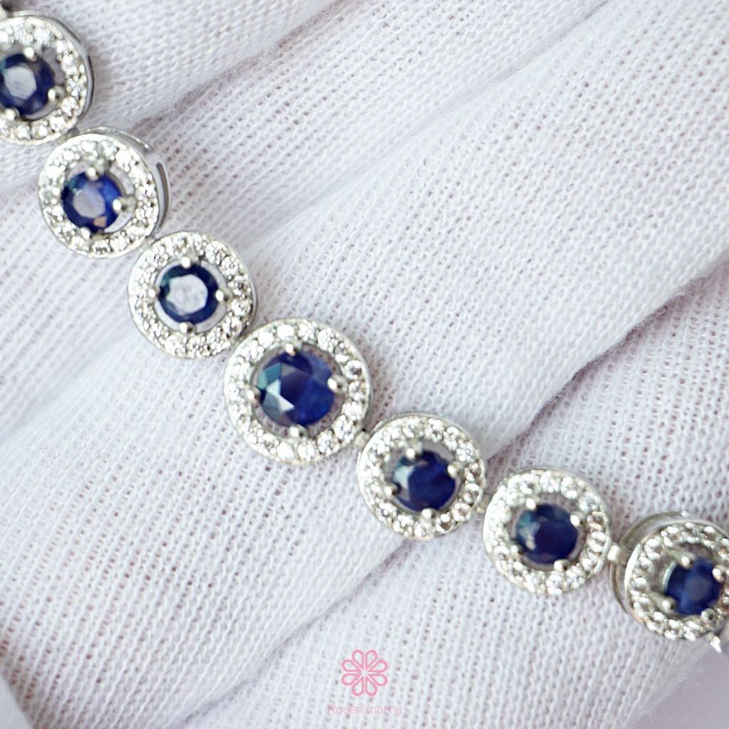 Natural Blue Sapphire Bracelet Silver 925 , Gift for her , Birthday Gift , Birthstone ราคา 4,300 บาท*ส่งฟรี