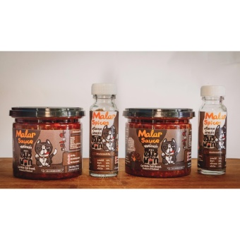 Cat With Chilli Brand. ตราแมวคาบพริก ชุด ซอสบาบีคิว และ ผงเครื่องเทศ สำหรับประกอบอาหาร หม่าหล่า ( ซอส ขนาด 350 g./ผงเครื่องเทศ ขนาด 20 g.) จำนวน 2 ชุด https://th-live-01.slatic.net/p/8/cat-with-chilli-brand-350-g-20-g-2-1504321226-16076501-a0a987714ac97a49b713863e6d48a78e-product.jpg